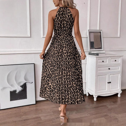Women's Fashionable And Sexy V-neck Dress