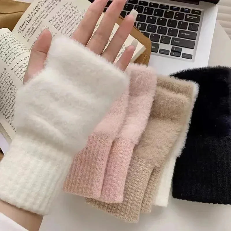 Fashionable Half Finger Gloves Suitable for Women's Soft and Warm Winter Luxurious Solid Color Plush Knitted Fingerless Gloves