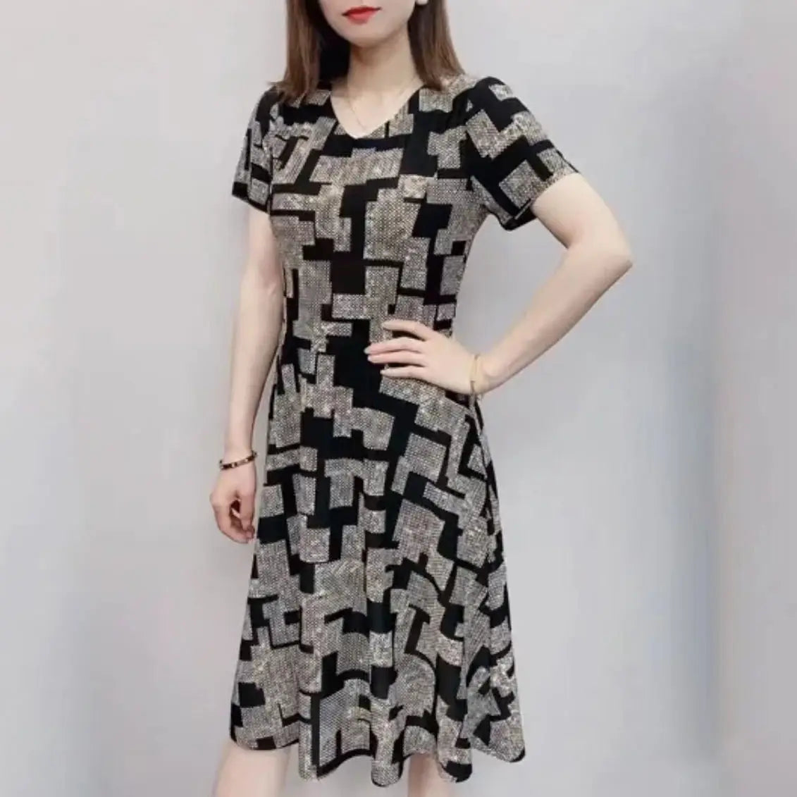 Elegant Fashion Geometric Printing Dresses Summer 2023 New Short Sleeve V-Neck Loose Tunic Pullovers Midi Dress Women's Clothing
