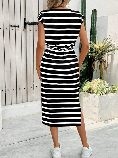 Fashion Ladies Black and White Striped Split Crew Neck Casual Dress White Dress Women Dress Summer Dress