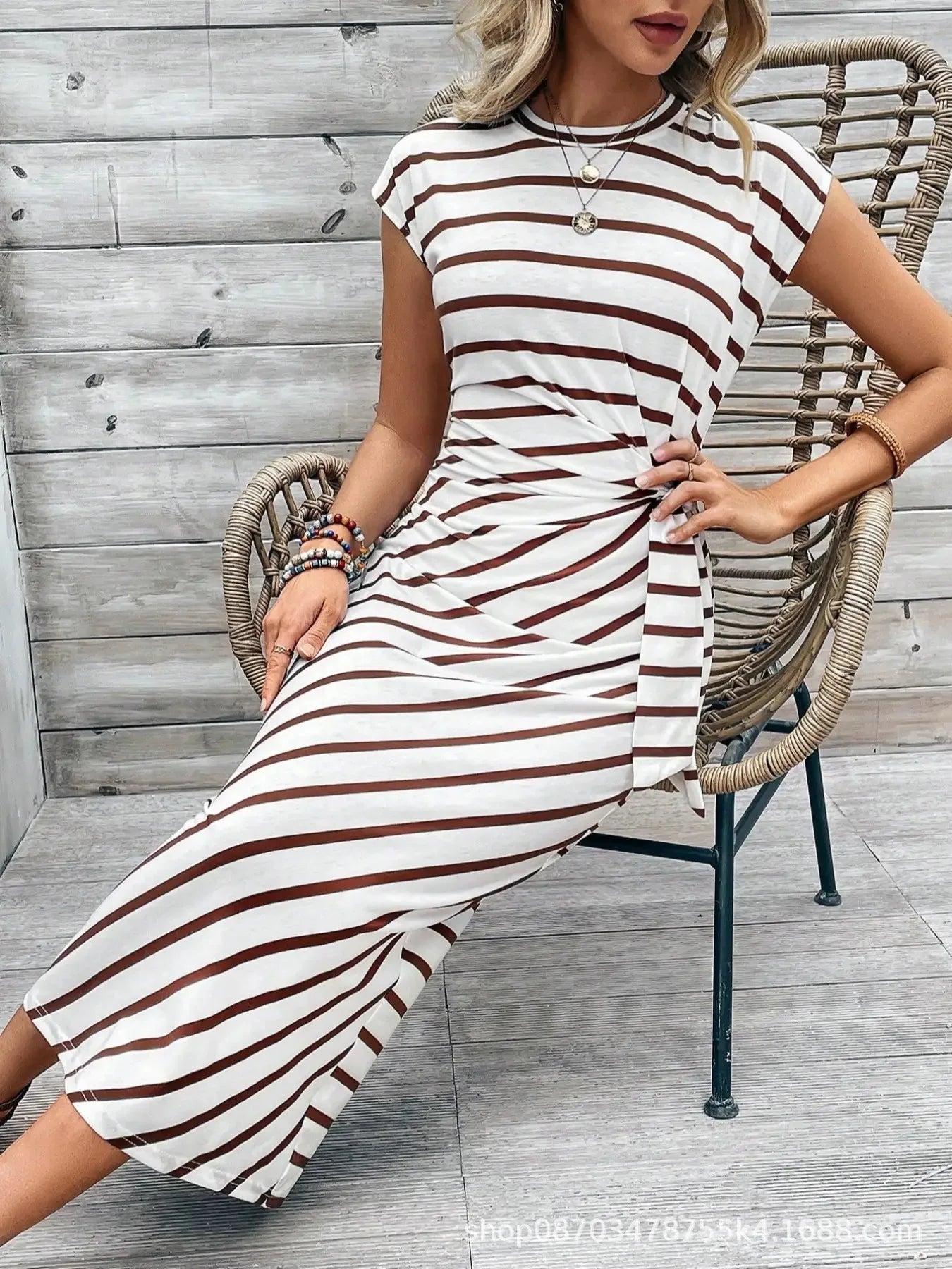 Summer New Long Dress Elegant Waist Strap Fashionable Striped Print Round Neck Short Sleeved High-end Women's Dress